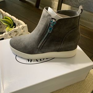 Steve Madden sneakers